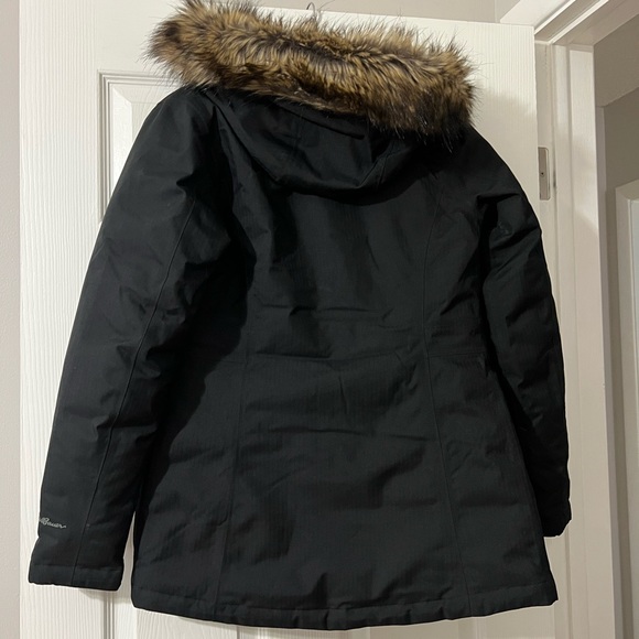 Women’s Eddie Bauer Weather Edge Parka - Picture 4 of 5